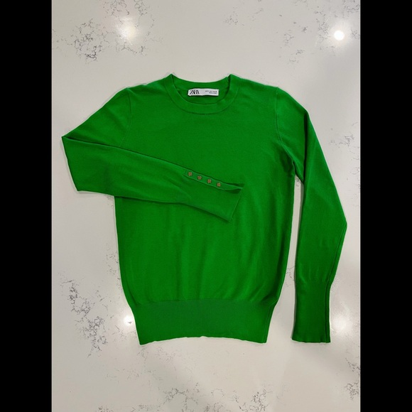 Like new Zara light knit sweater, apple green - Picture 1 of 4